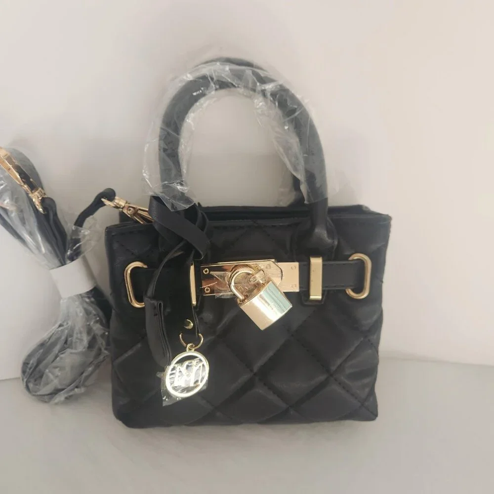 Badgley Mischka Mini Diamond Quilted Tote with front lock NWT - Picture 2 of 12